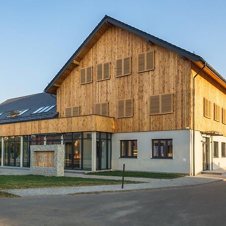 Hotel Naturum Milicz Ngoại thất bức ảnh